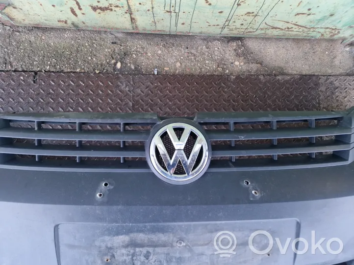 Volkswagen Caddy Priekšējais bamperis 