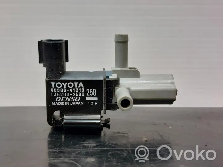 Toyota Corolla E120 E130 Turboahtimen magneettiventtiili 