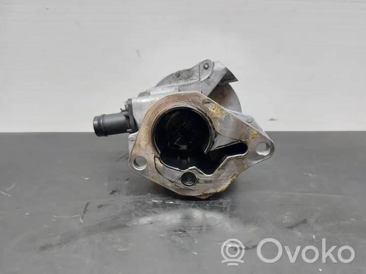 Renault Kangoo I Vacuum pump 