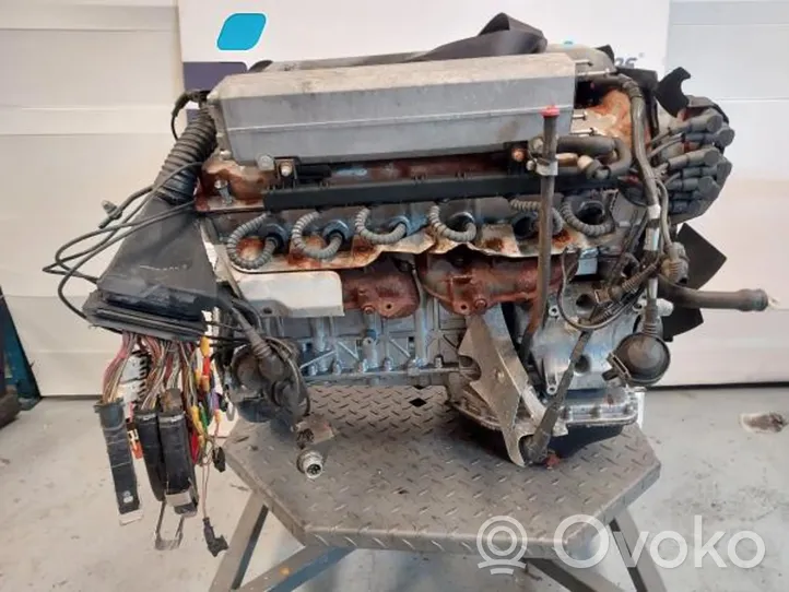 BMW 8 E31 Moteur 