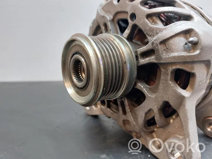 Renault Clio IV Alternator 