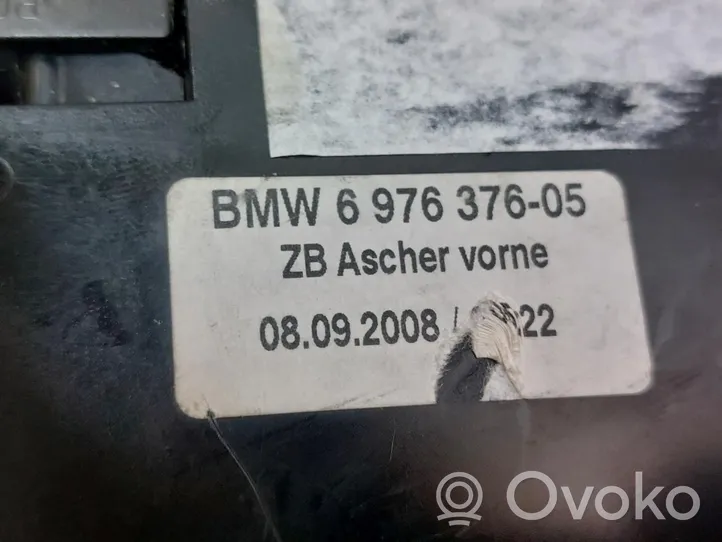 BMW 5 E60 E61 Popielniczka deski rozdzielczej 