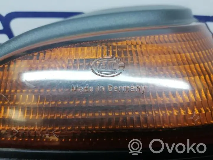 Volkswagen Golf III Lampy tylnej klapy bagażnika 