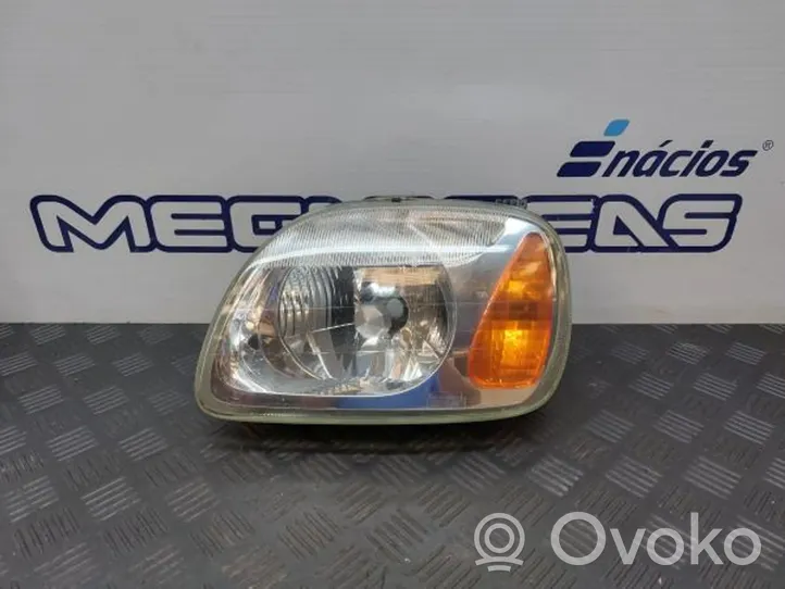 Nissan Micra Lampa przednia 