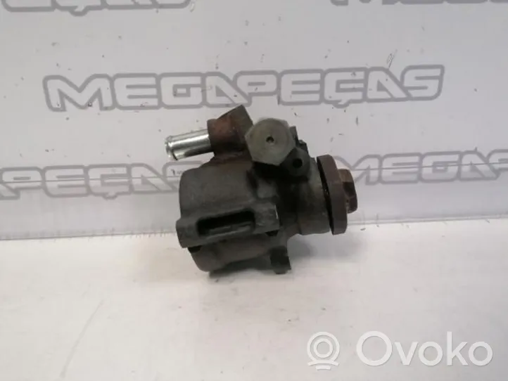 Volkswagen Golf IV Power steering pump 