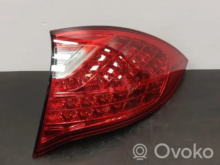 Porsche Cayenne (92A) Lampy tylnej klapy bagażnika 