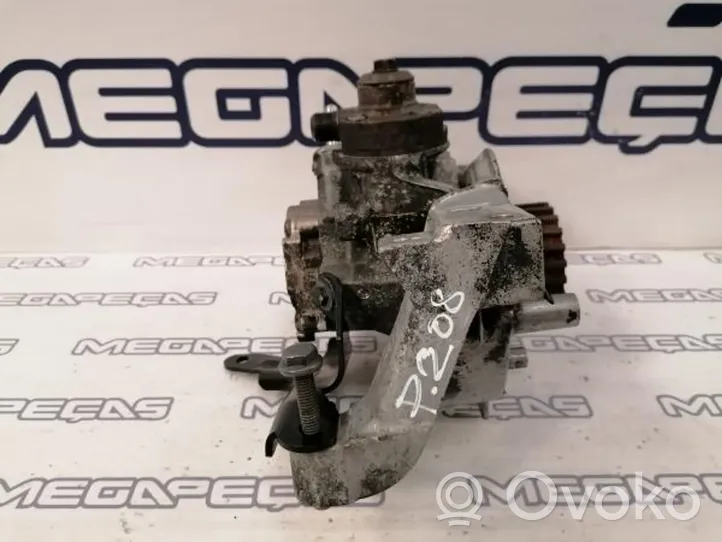 Peugeot 208 Fuel injection high pressure pump 