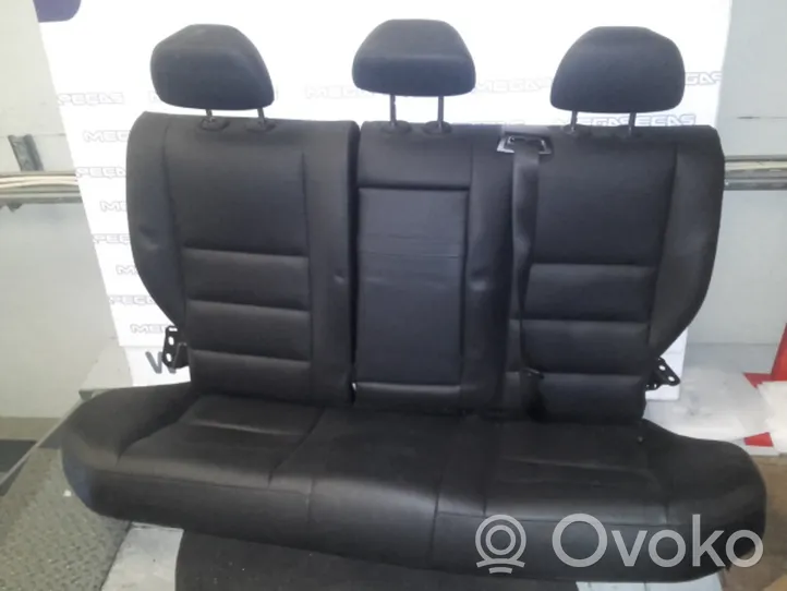 Mercedes-Benz C W204 Set di rivestimento sedili e portiere 