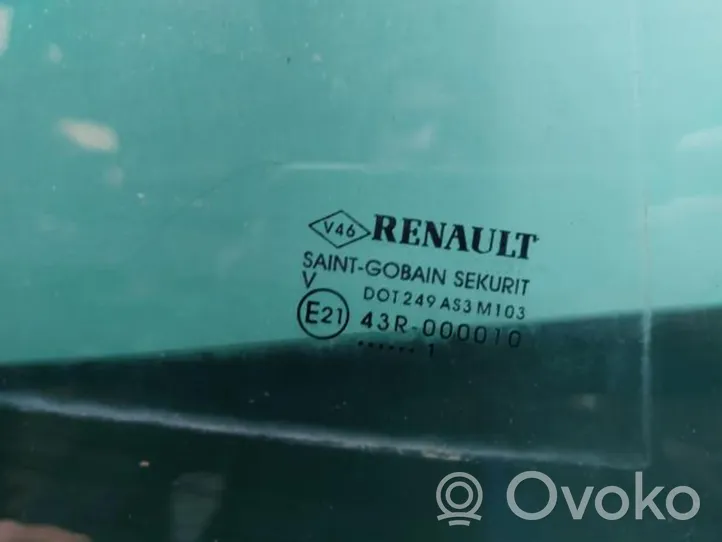 Renault Megane III Vitre de fenêtre porte arrière 