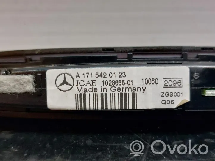 Mercedes-Benz B W245 Ekranas/ displėjus/ ekraniukas 