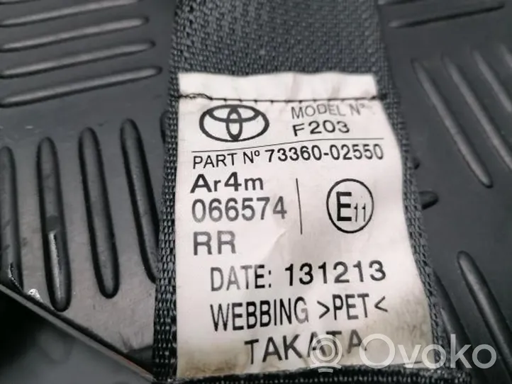 Toyota Auris E180 Takaistuimen turvavyö 