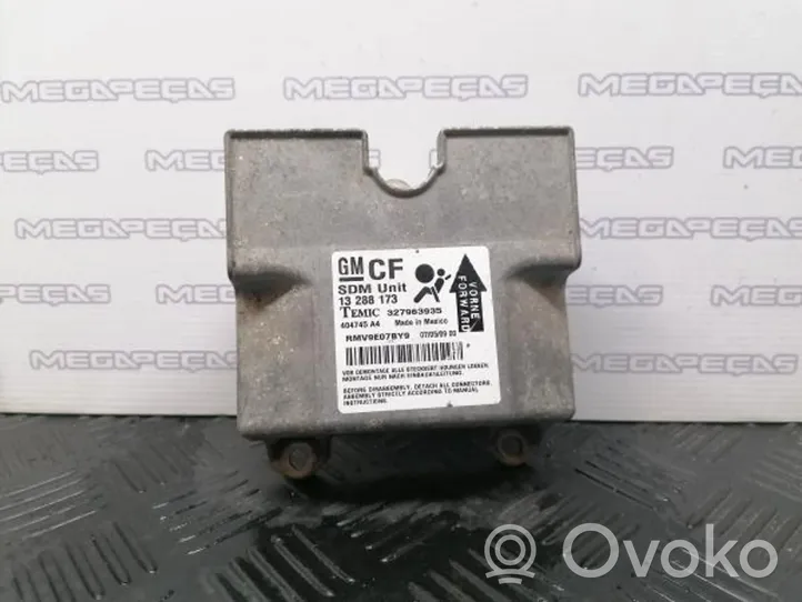 Opel Zafira C Airbag control unit/module 