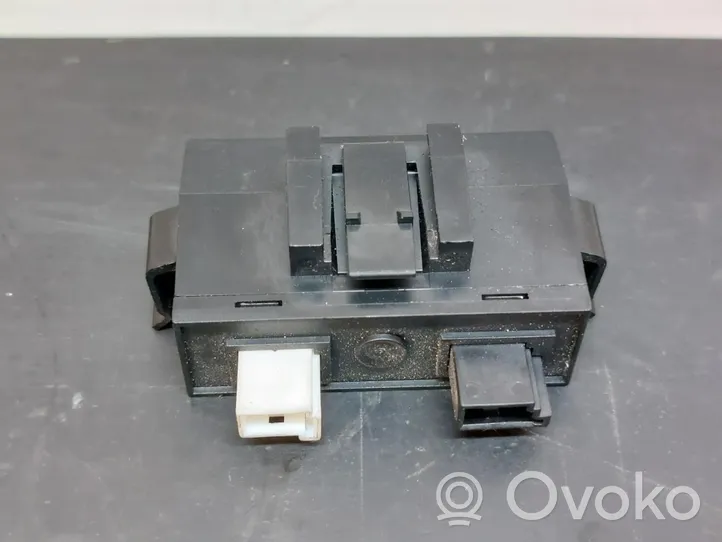 BMW 3 E36 Module de commande marche/arrêt 