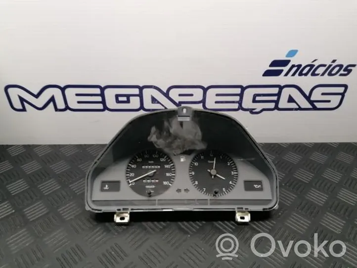 Peugeot 106 Geschwindigkeitsmesser Cockpit 