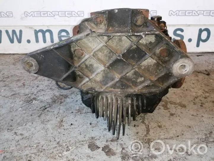 Mercedes-Benz E W124 Rear differential 