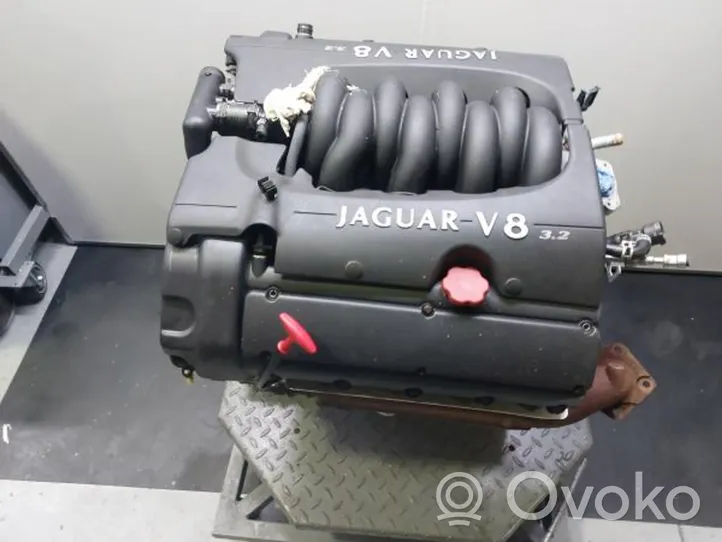 Jaguar XJ X308 Moottori 