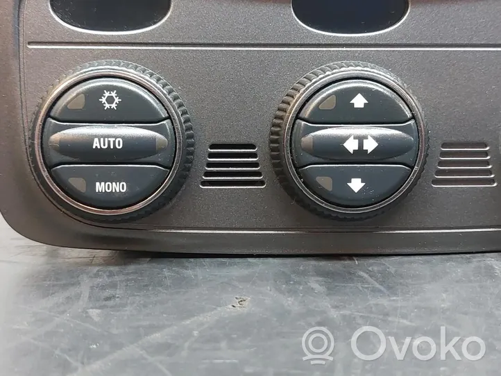 Alfa Romeo 147 Climate control unit 