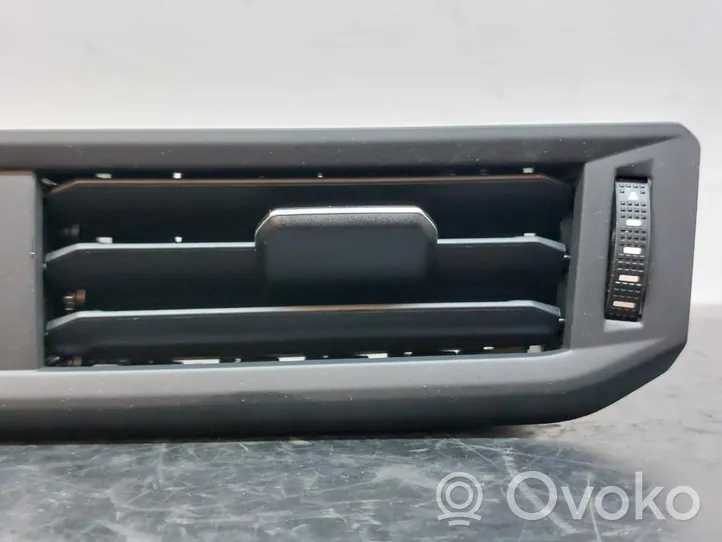 Volkswagen Polo VI AW Atrapa chłodnicy / Grill 