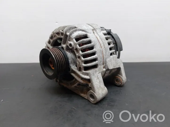 Opel Astra H Alternator 