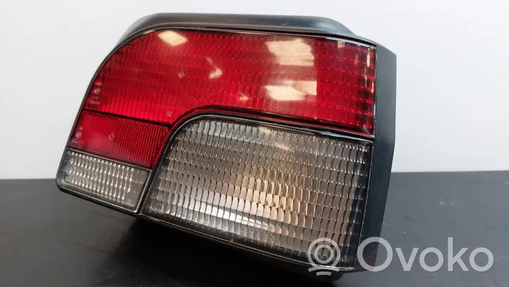 Rover Metro 111 - 114 90-98 Tailgate rear/tail lights 