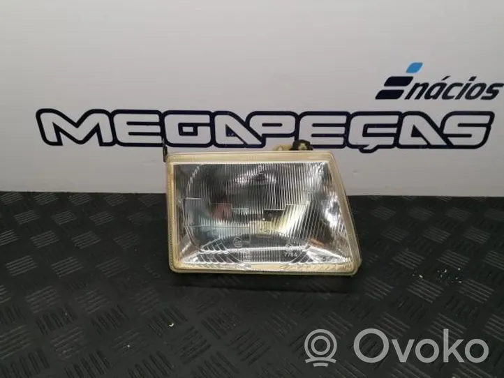 Ford Escort Lampa przednia 