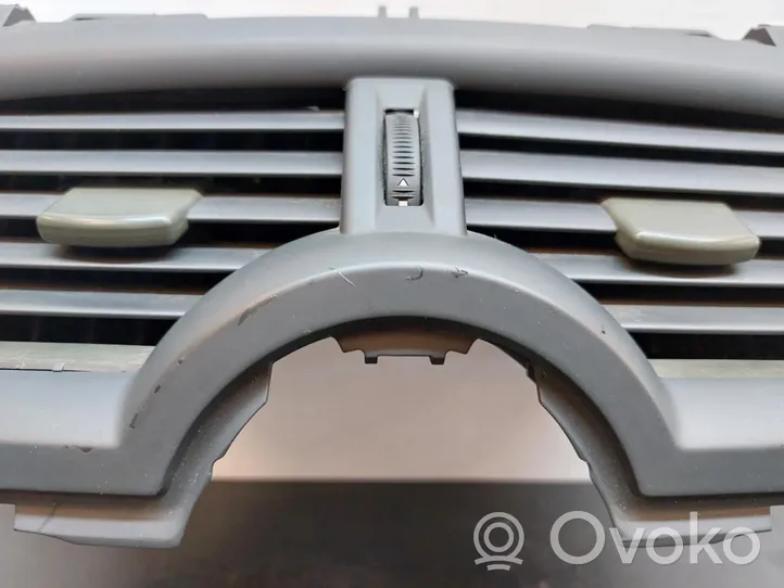 Renault Megane II Atrapa chłodnicy / Grill 