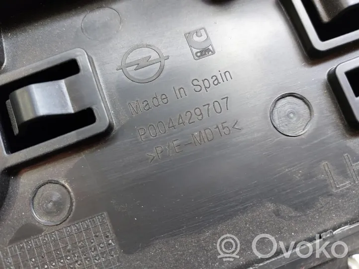 Opel Corsa F Paneelin laatikon/hyllyn pehmuste 