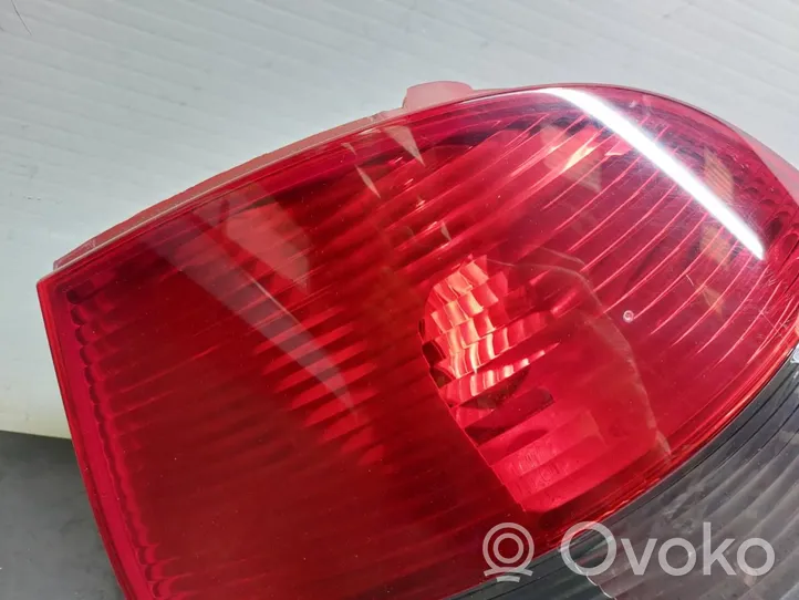 Mercedes-Benz A W169 Lampy tylnej klapy bagażnika 