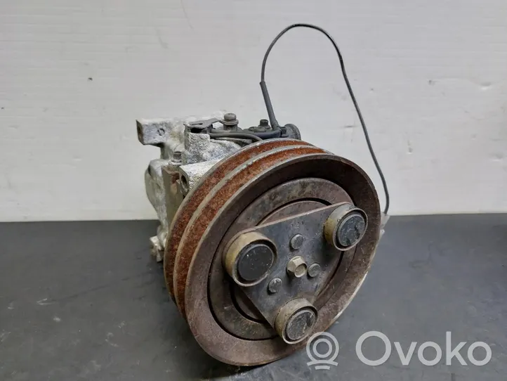 Mazda 323 Compressore aria condizionata (A/C) (pompa) 