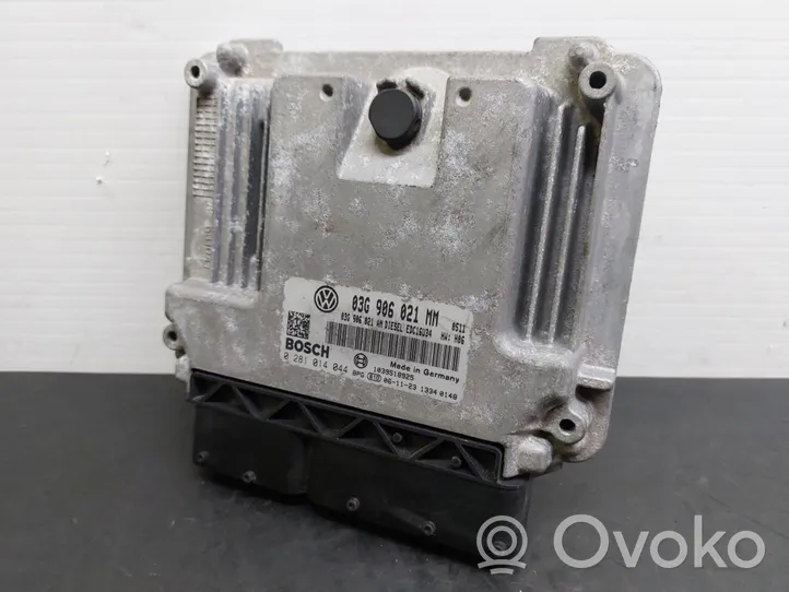 Volkswagen Touran I Sterownik / Moduł ECU 