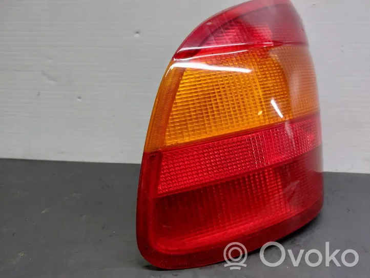 Opel Astra F Tailgate rear/tail lights 
