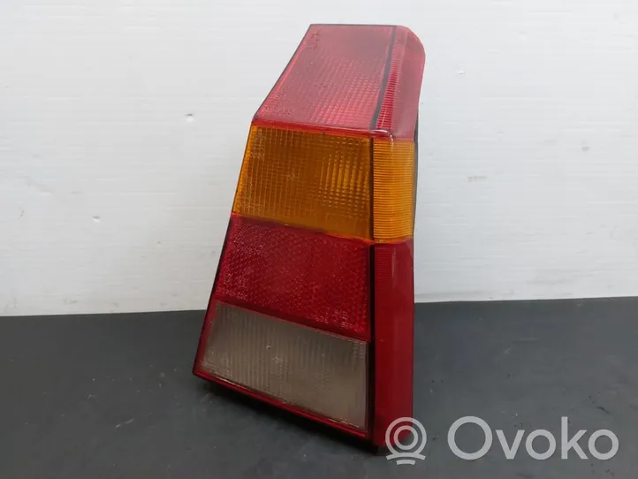 Citroen AX Lampy tylnej klapy bagażnika 