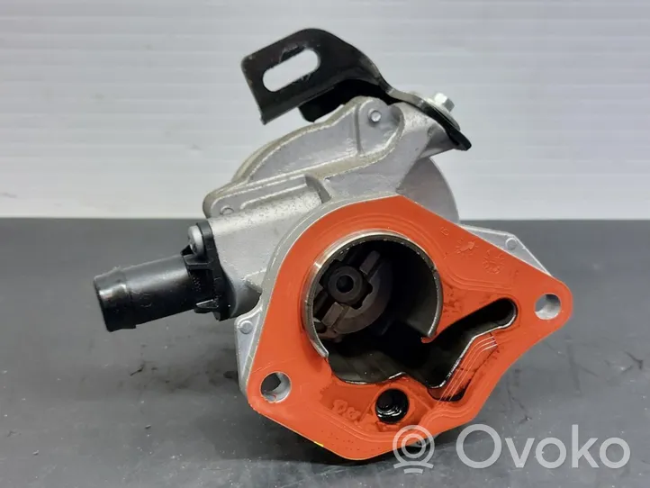 Renault Captur Vacuum pump 