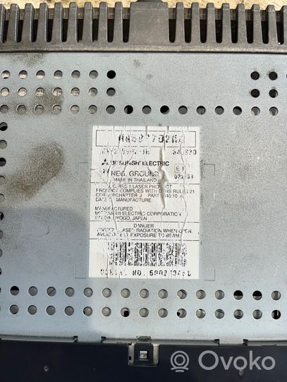 Mitsubishi Colt CZ3 Panel / Radioodtwarzacz CD/DVD/GPS N560J262