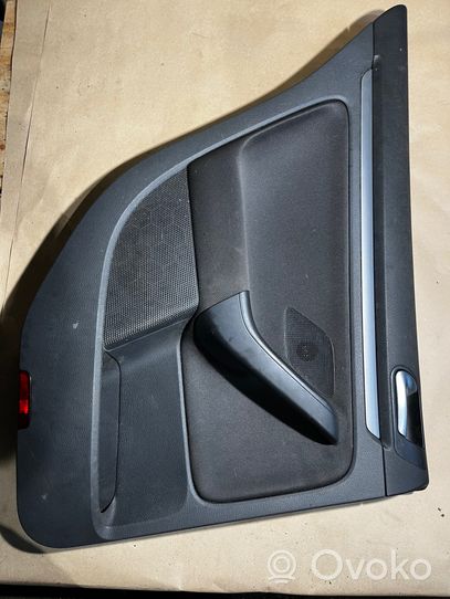 Volkswagen Golf V Boczki / Poszycie drzwi tylnych 1K4867487