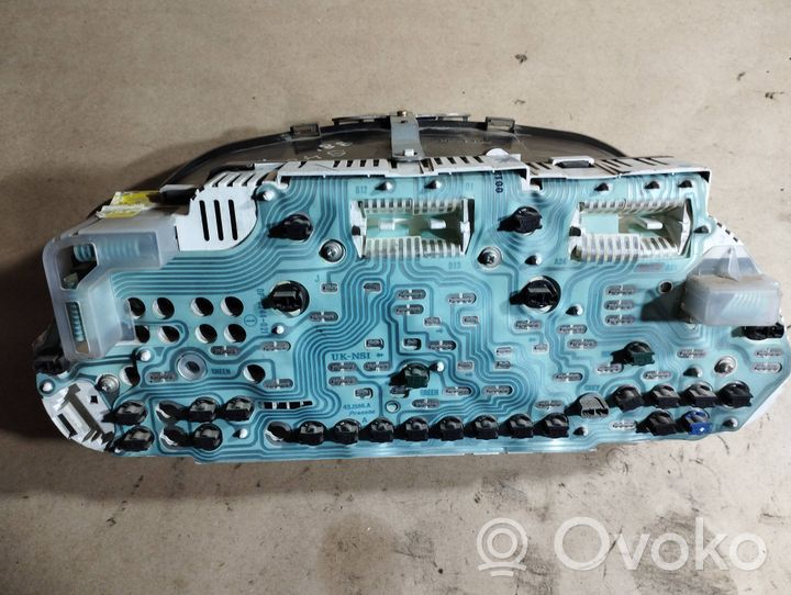 Volvo S40, V40 Compteur de vitesse tableau de bord 30657569