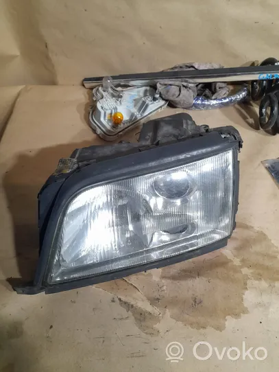 Audi A6 S6 C4 4A Lampa przednia 14050502