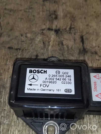 Mercedes-Benz E W211 Sensore di imbardata accelerazione ESP A0025426618