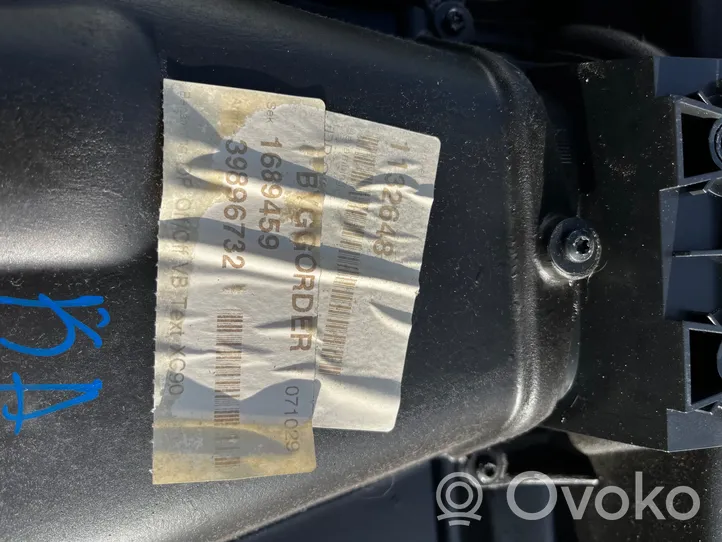 Volvo XC90 Boczki / Poszycie drzwi tylnych 1689459