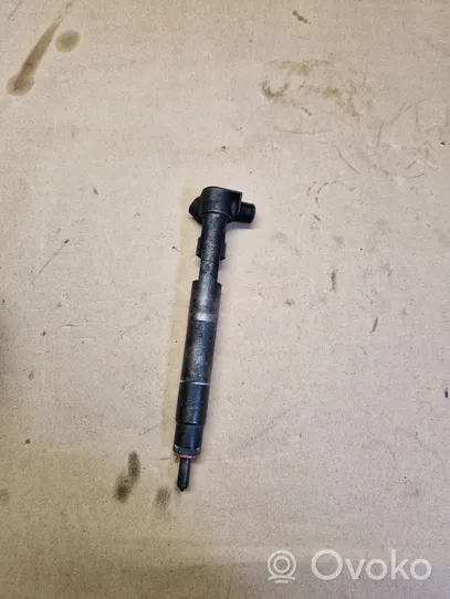 Mercedes-Benz Sprinter W906 Injecteur de carburant A6510700587