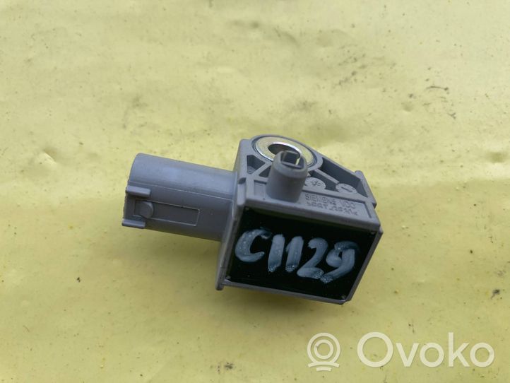 Mercedes-Benz C AMG W204 Airbag deployment crash/impact sensor A2048201985