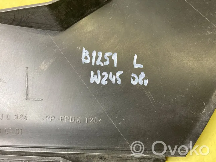 Mercedes-Benz B W245 Listwa pod lampę przednią A1698210336