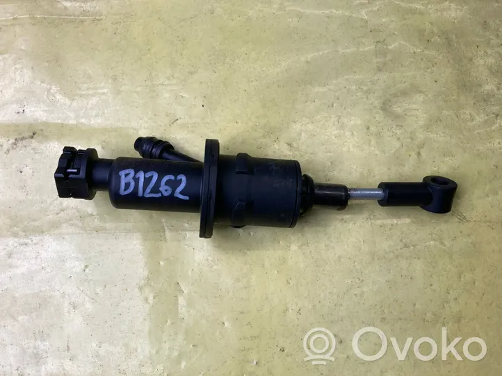 Mercedes-Benz B W245 Cilindro secondario della frizione A1692900312