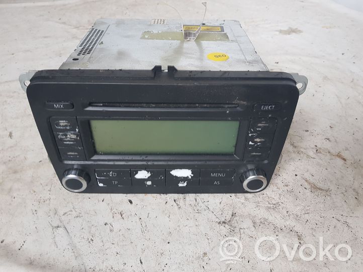 Volkswagen PASSAT B6 Panel / Radioodtwarzacz CD/DVD/GPS 