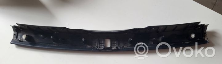 Audi A4 S4 B7 8E 8H Rivestimento di protezione sottoporta del bagagliaio/baule 8E9864483C