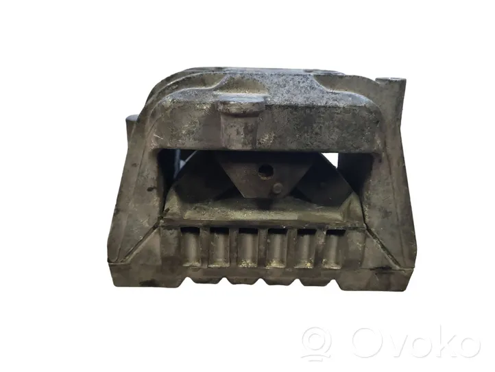 Audi A4 S4 B6 8E 8H Dzinēja spilvens 1K0199262