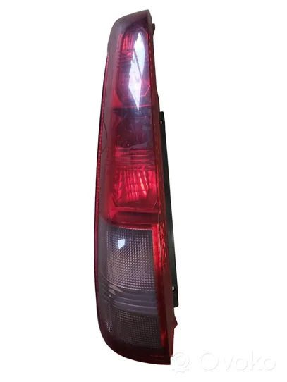 Nissan X-Trail T30 Lampa tylna 