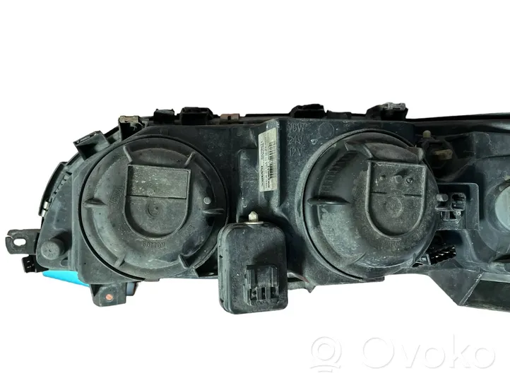 Volvo V70 Headlight/headlamp 8659621