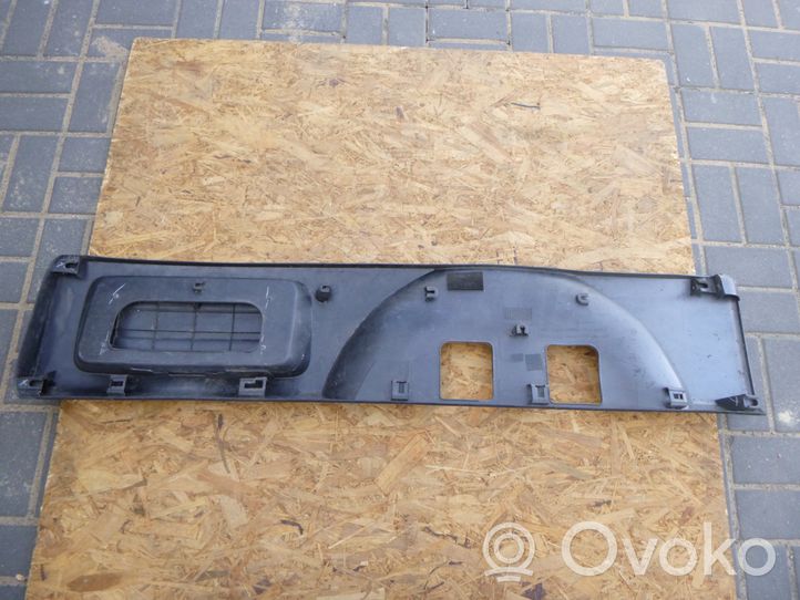 Honda CR-V Garniture de hayon 74890SCAN011