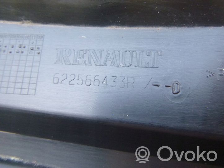 Renault Twingo III Grille calandre supérieure de pare-chocs avant 623107634R